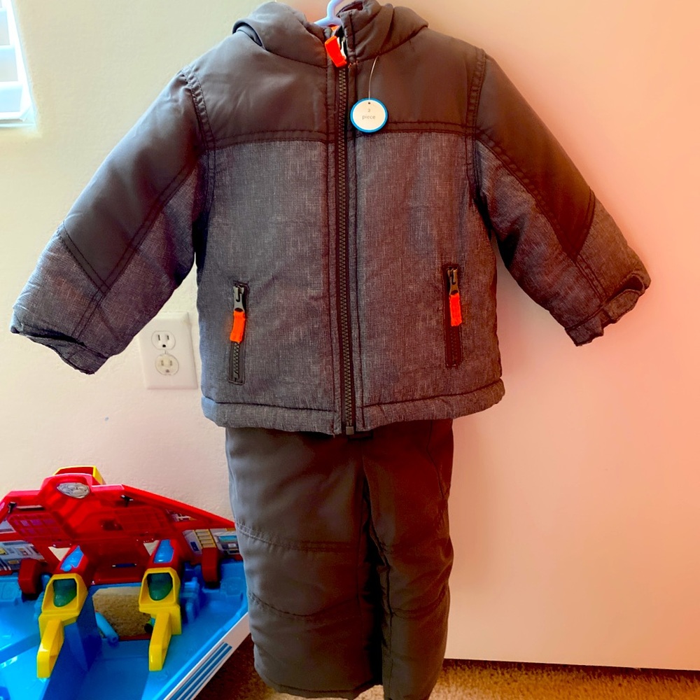 Carter’s snow outfit